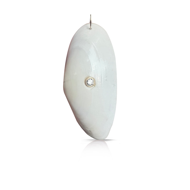 14k Large Clam Shell Charm + 6mm Diamond