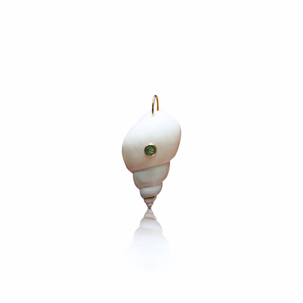 14k White Turban Green Sapphire Shell Charm