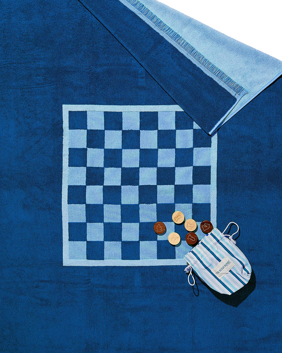 The Southampton Beach Board - Chess + Checkers