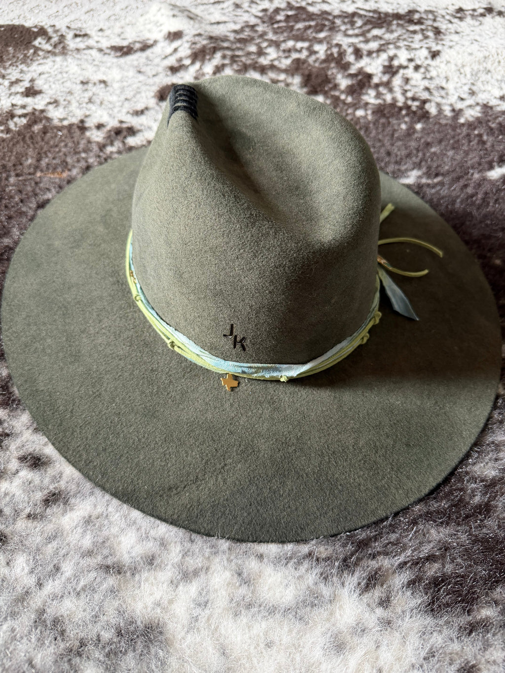 H+H Washed Green Felt