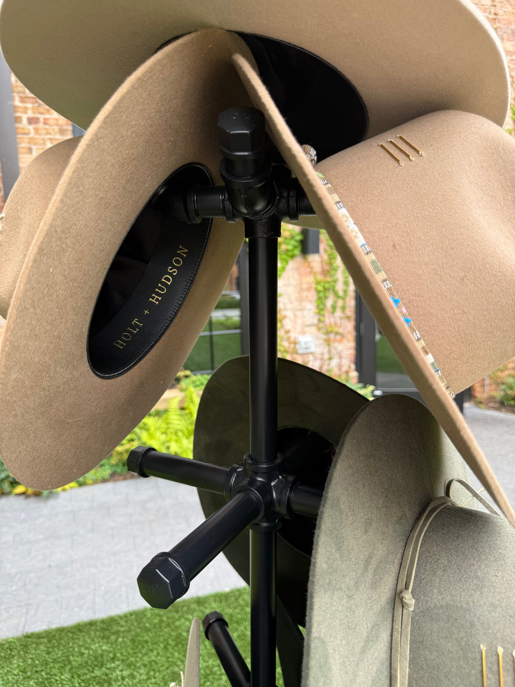 H+H Camel Felt