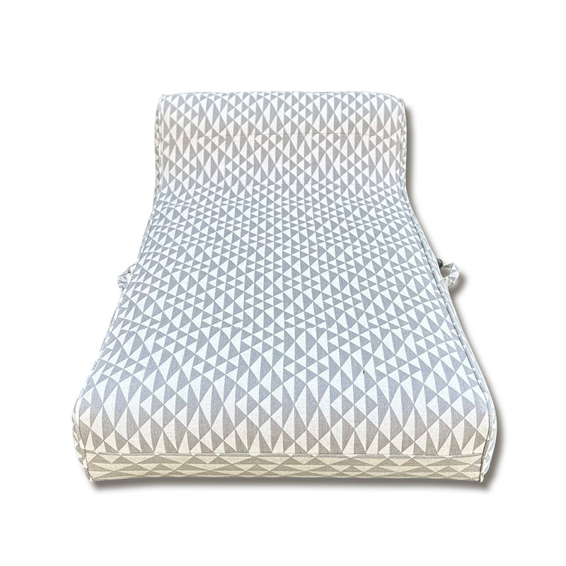 Luxe Linen-Like Inflatable Pool Lounge-Oyster Abstract