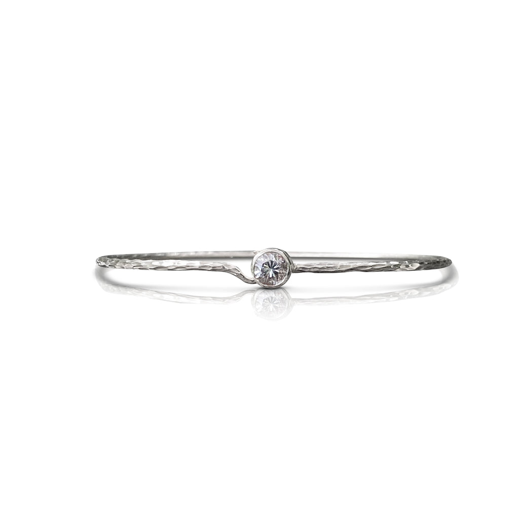 14k White Gold Hammered Bezel Bracelet