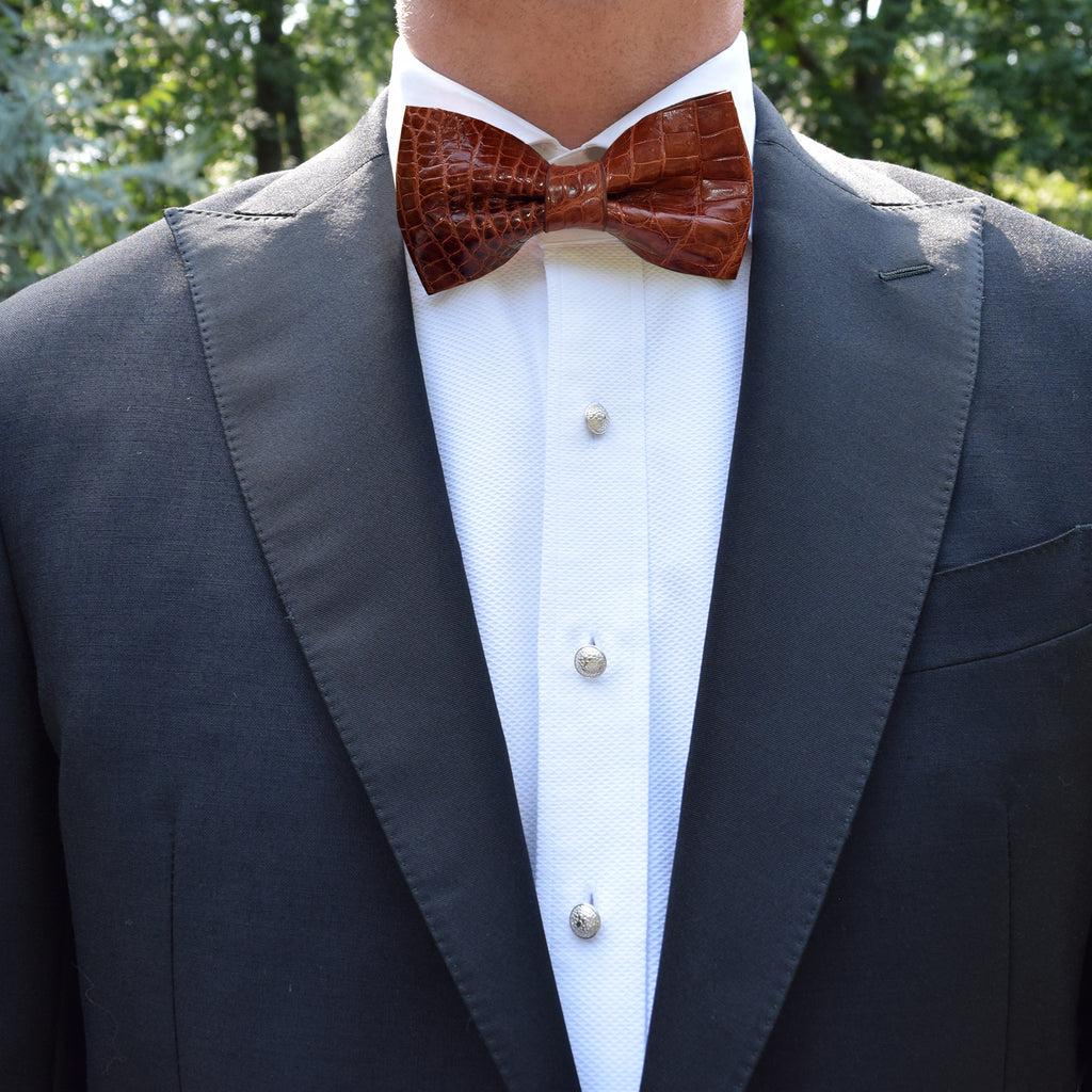 Finn|Carter Chocolate Croc Bow Tie