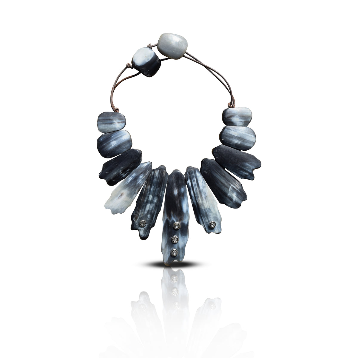 Dark Matte Horn Collar